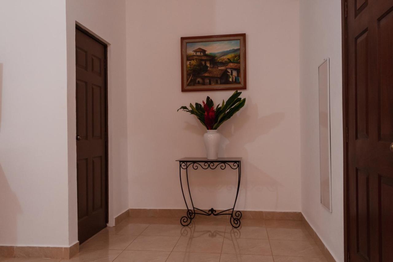 Hotel Boutique Victoria Moyogalpa Buitenkant foto