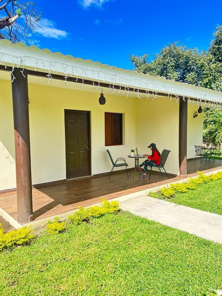 Hotel Boutique Victoria Moyogalpa Buitenkant foto