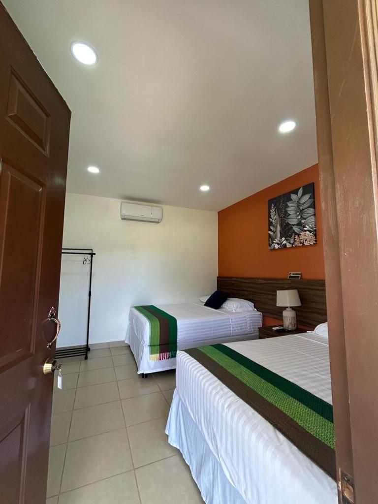 Hotel Boutique Victoria Moyogalpa Buitenkant foto